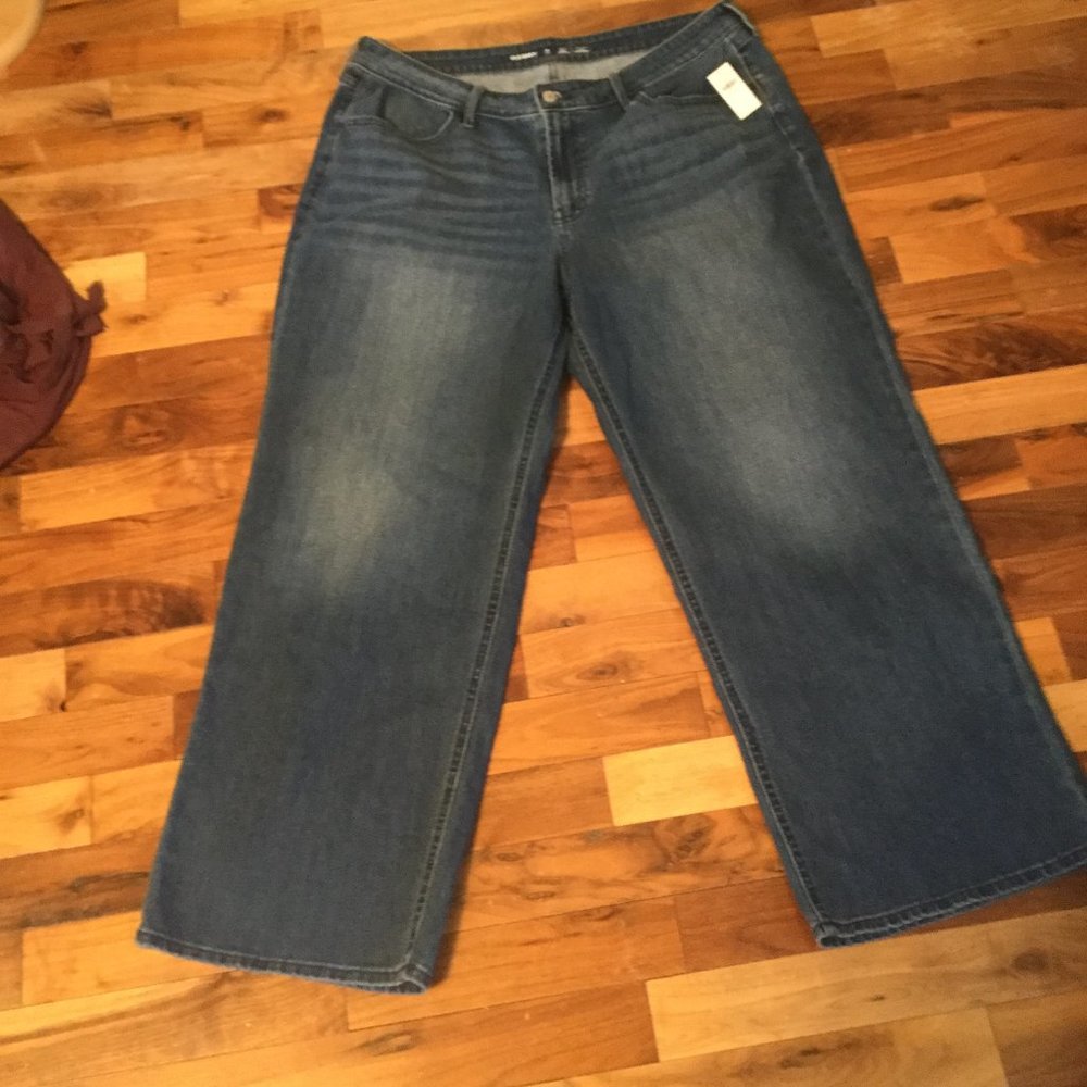 NWT plus size  petite wide leg  jeans size 18 petite